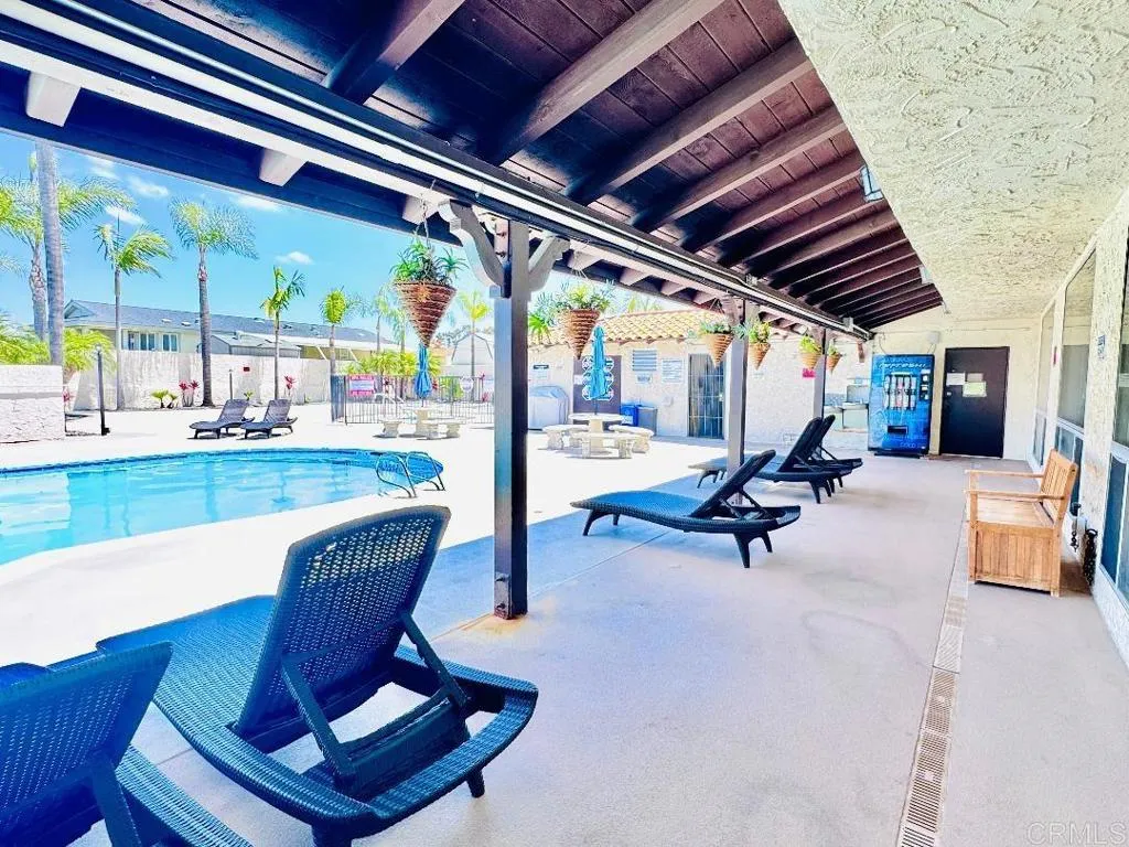 https://cdn.realtyfeed.com/cdn/127/306721406/533ed04cbad7d3e8304ceae53c522c55.webp