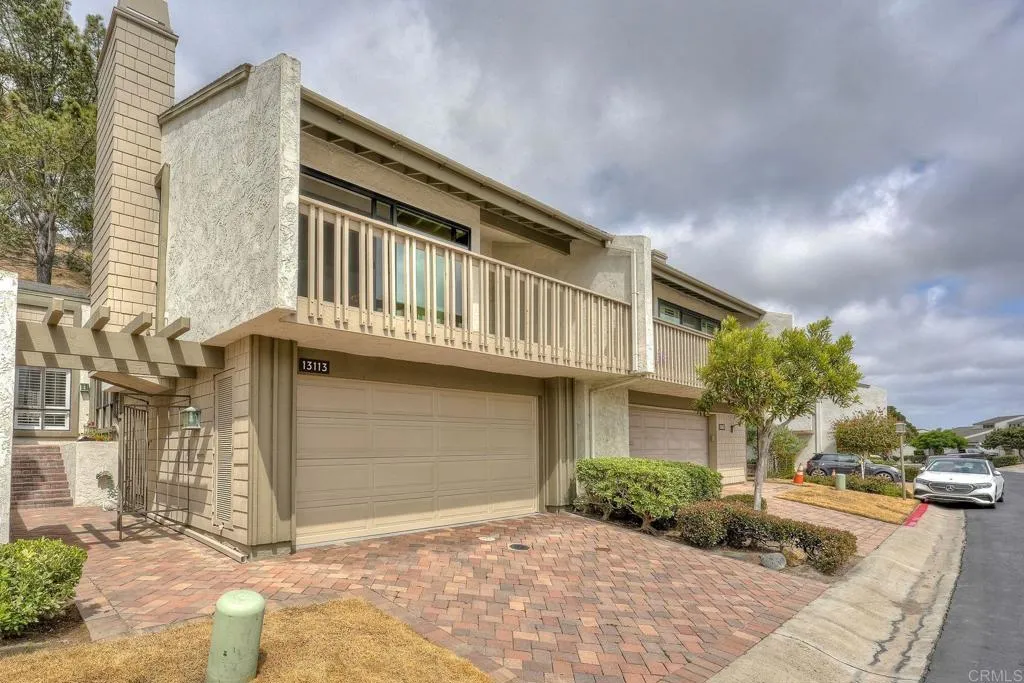 https://cdn.realtyfeed.com/cdn/127/306721413/0a75dfeb47de3feb57106847be7702c4.webp