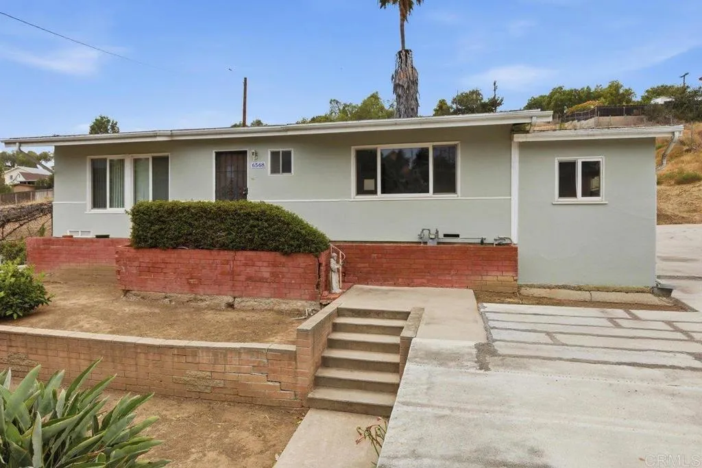 https://cdn.realtyfeed.com/cdn/127/306721456/711fc1daab0beb56b5a7fa87a47d999b.webp