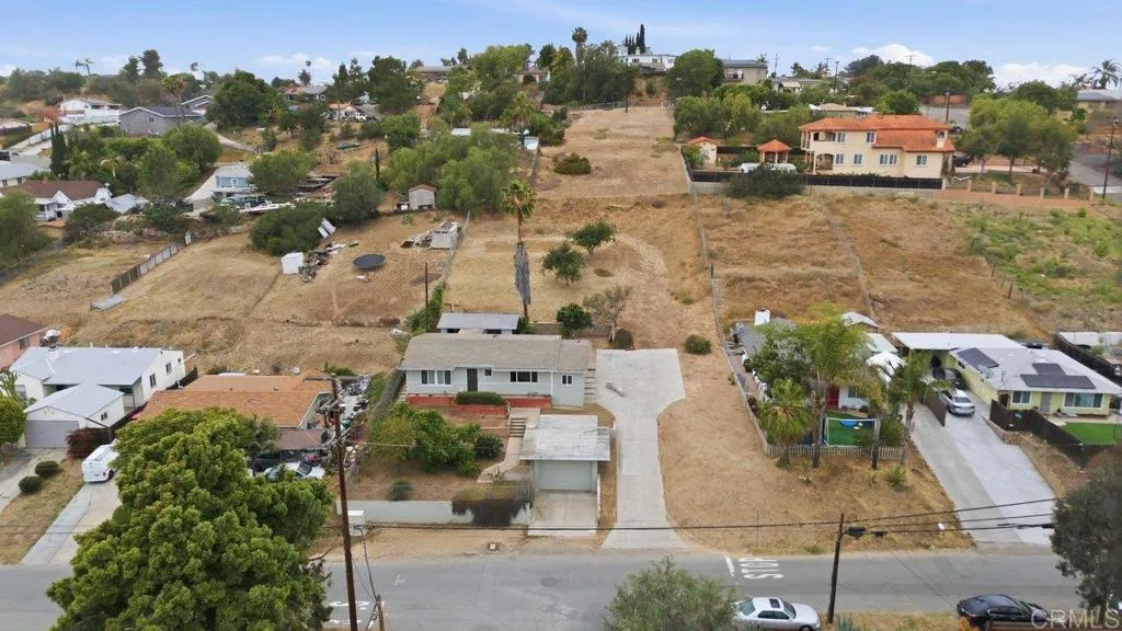 https://cdn.realtyfeed.com/cdn/127/306721456/d52bdbb8c0caac1dd3e4c833b1bdf181.webp