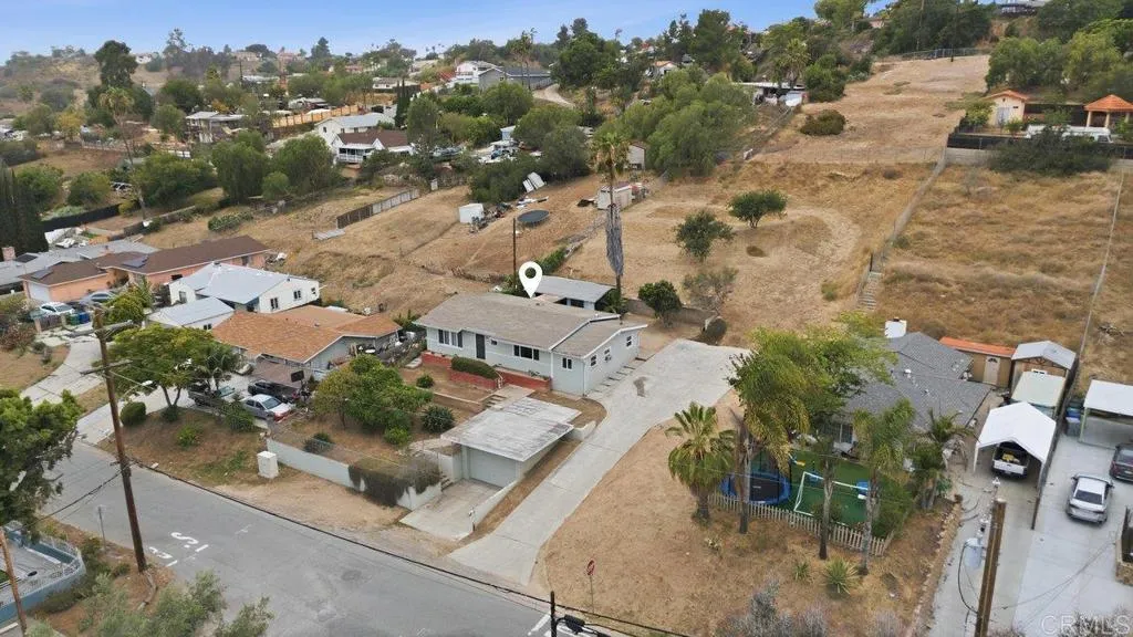 https://cdn.realtyfeed.com/cdn/127/306721456/ec82328b3c2ce8f621eb96d51fbb7463.webp