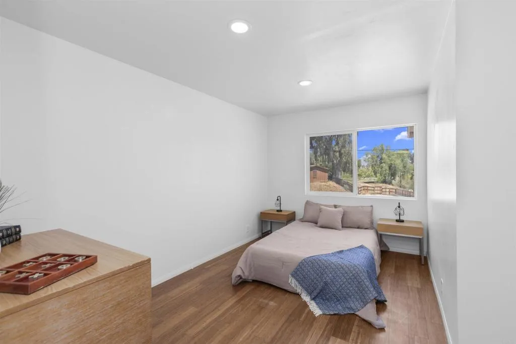 https://cdn.realtyfeed.com/cdn/127/306721457/4c1e91f657ca931622ded4e7265491ce.webp