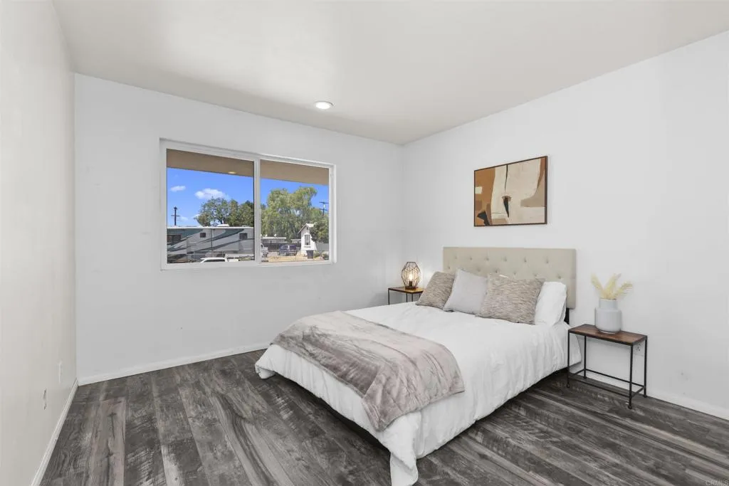 https://cdn.realtyfeed.com/cdn/127/306721457/697f04d72a1cb94a32561bf1fa7e4f4c.webp