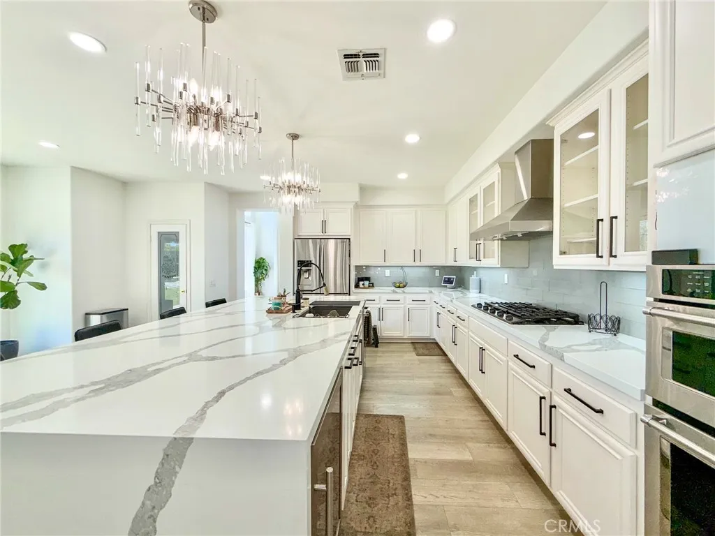 Stevenson Ranch, CA 91381