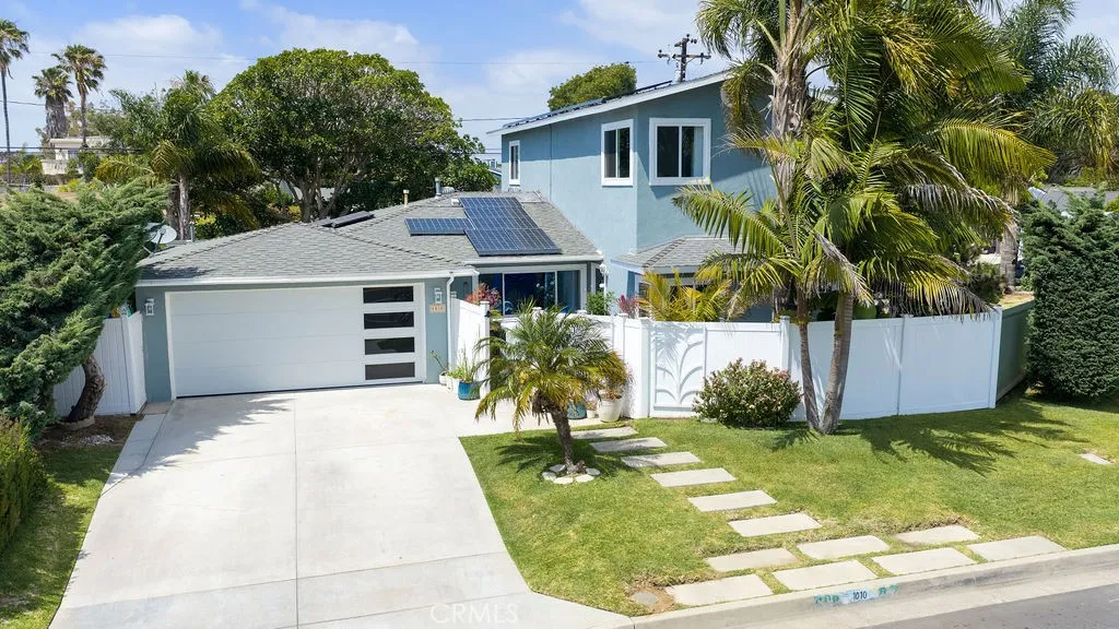 Costa Mesa, CA 92627