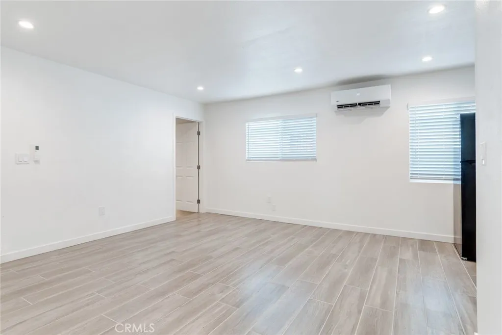1143 E 106th Street, Los Angeles, CA 90002 - Photo 5 of 40, Los Angeles, CA