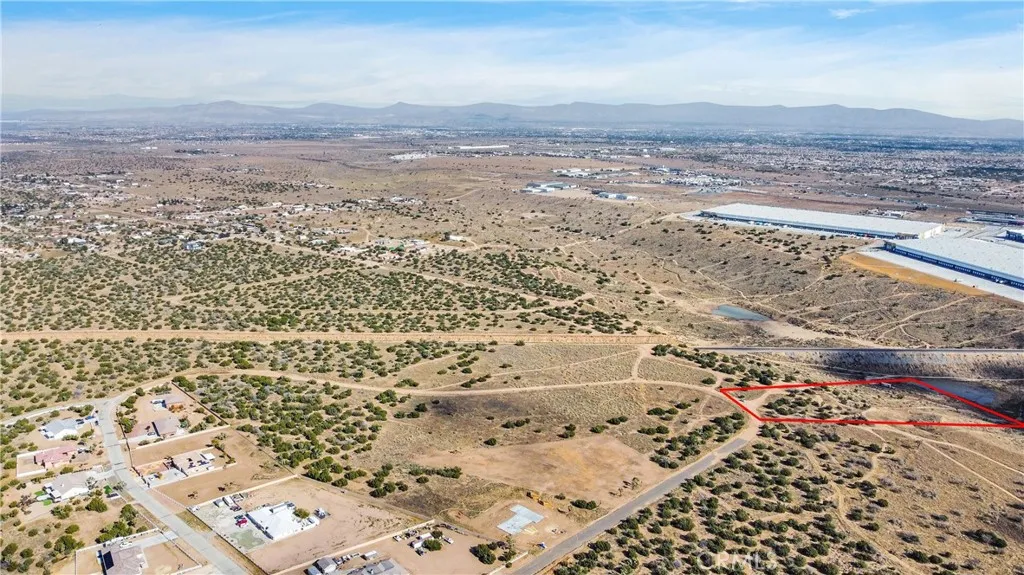 Oak Hills, CA 92344