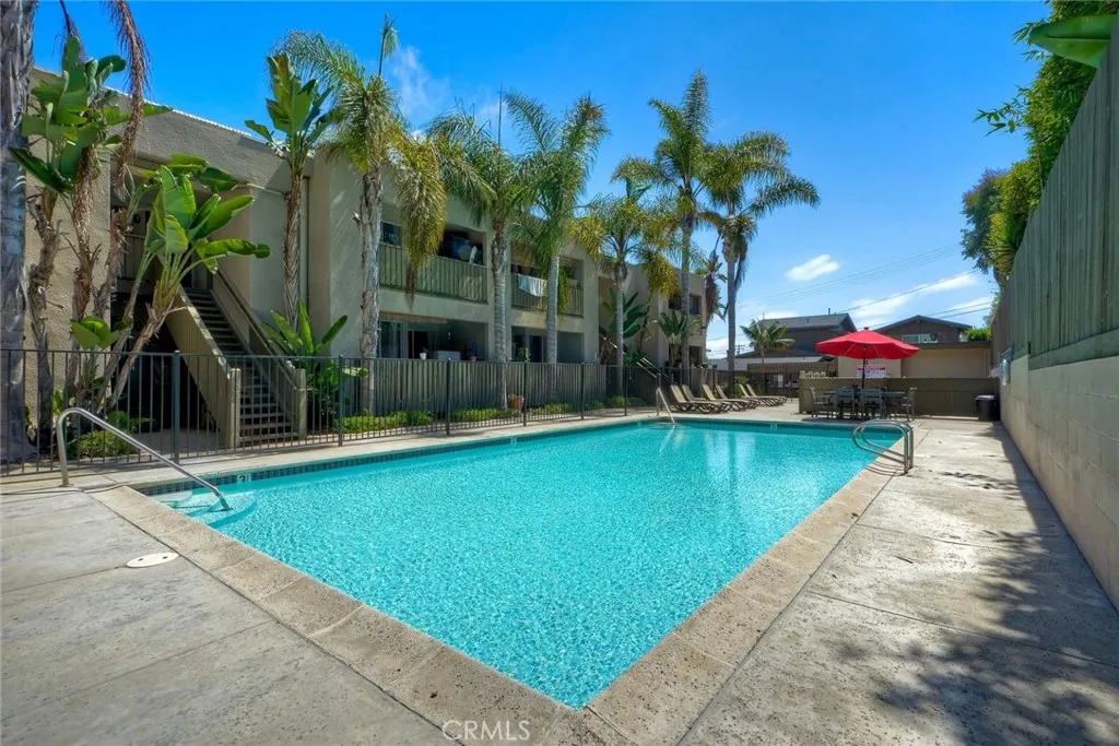 https://cdn.realtyfeed.com/cdn/127/306721567/15828e84d98e7700702cd6bd5a134493.webp