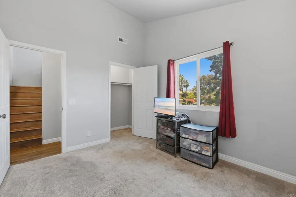 https://cdn.realtyfeed.com/cdn/127/306721621/38bf47394948c2024a1542d95431db72.webp