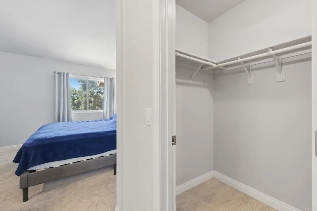 https://cdn.realtyfeed.com/cdn/127/306721621/9869588a7676f660cee686b3709ff445.webp
