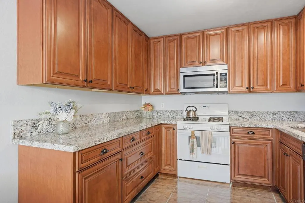 https://cdn.realtyfeed.com/cdn/127/306721621/b833c831fd197aa9396b54526081d111.webp