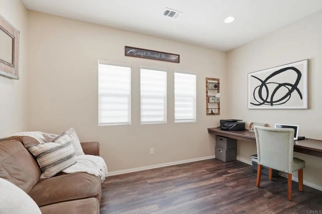 https://cdn.realtyfeed.com/cdn/127/306721623/245250f0d0709c3b8b8d60202dd90946.webp