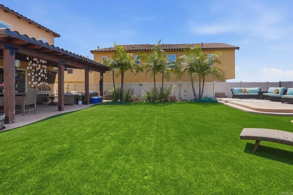 https://cdn.realtyfeed.com/cdn/127/306721623/336d41eab841b3e41c9c936a28b74017.webp