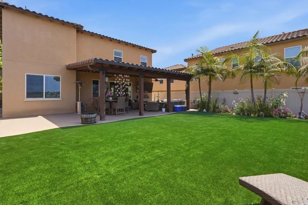 https://cdn.realtyfeed.com/cdn/127/306721623/45900aa44c8eb68c13c5614b3eefb381.webp