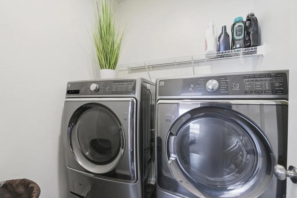 https://cdn.realtyfeed.com/cdn/127/306721623/5f4f67a9e3bfccb78e8a75b9a8b162c0.webp