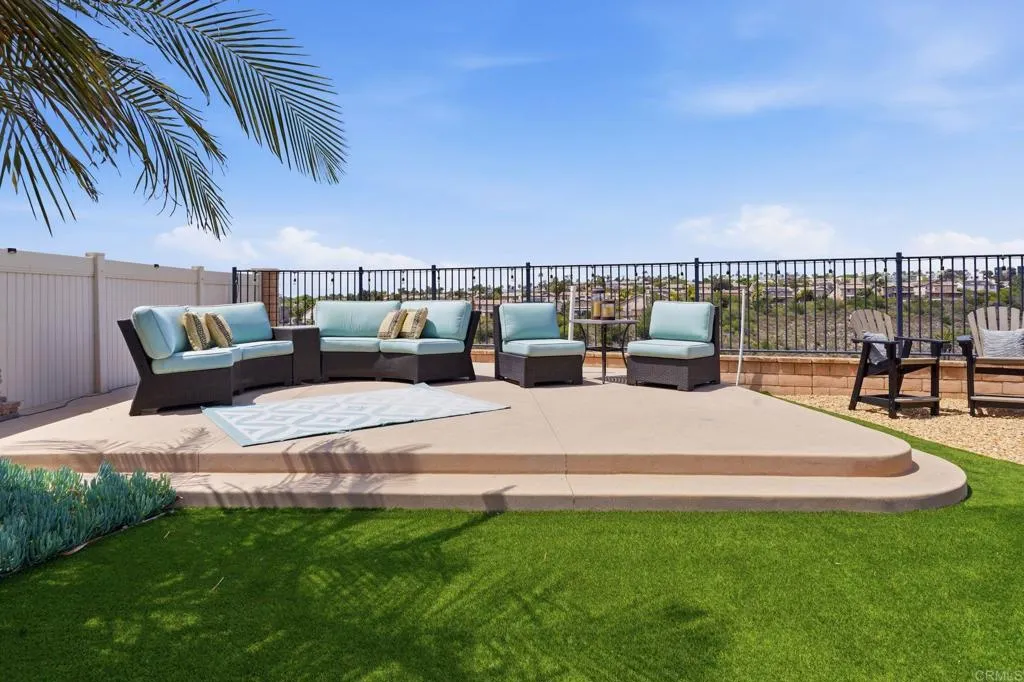 https://cdn.realtyfeed.com/cdn/127/306721623/7ffc1802f0a51715aa770da781746ee8.webp