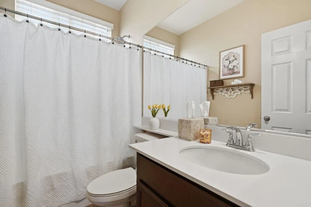 https://cdn.realtyfeed.com/cdn/127/306721623/a76c1cca98bbf3da5c49ea6c7dac5c6d.webp