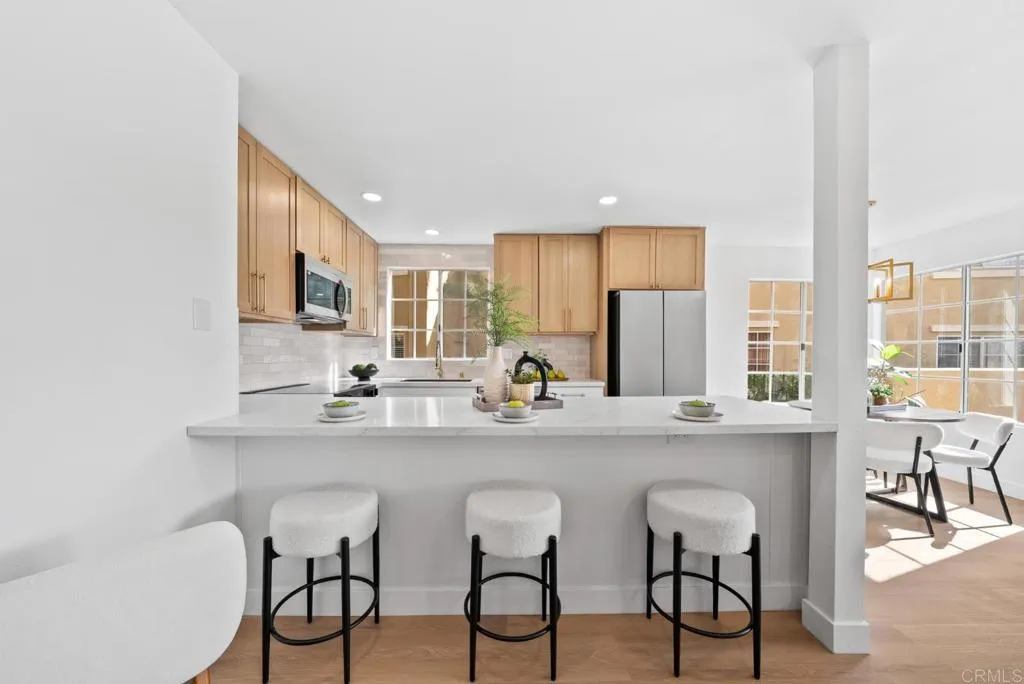 https://cdn.realtyfeed.com/cdn/127/306721626/872f81789c4412d7a67b067799c57797.webp
