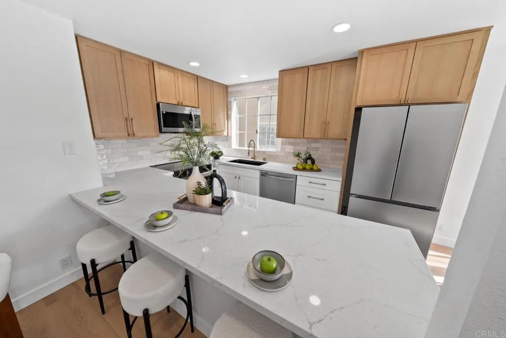 https://cdn.realtyfeed.com/cdn/127/306721626/88e2fae409468deceda060e0a5041375.webp