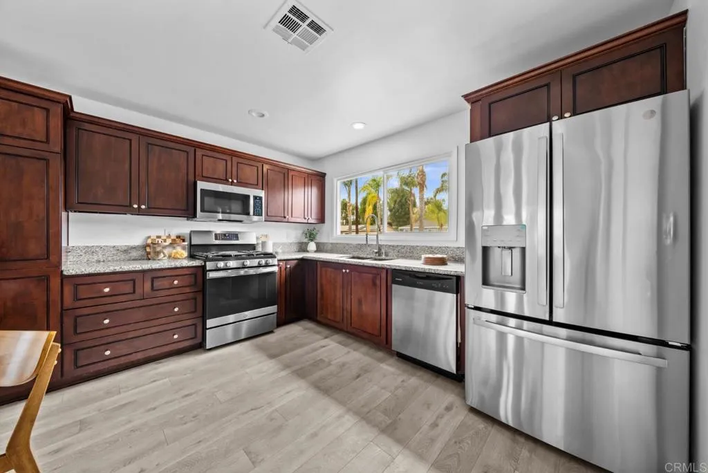 https://cdn.realtyfeed.com/cdn/127/306721689/29ade71e051b8e4653d898e0bf6baf47.webp