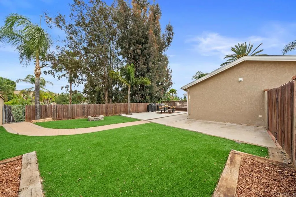 https://cdn.realtyfeed.com/cdn/127/306721689/ef6d2da6e52e59414a3dfe461f179885.webp