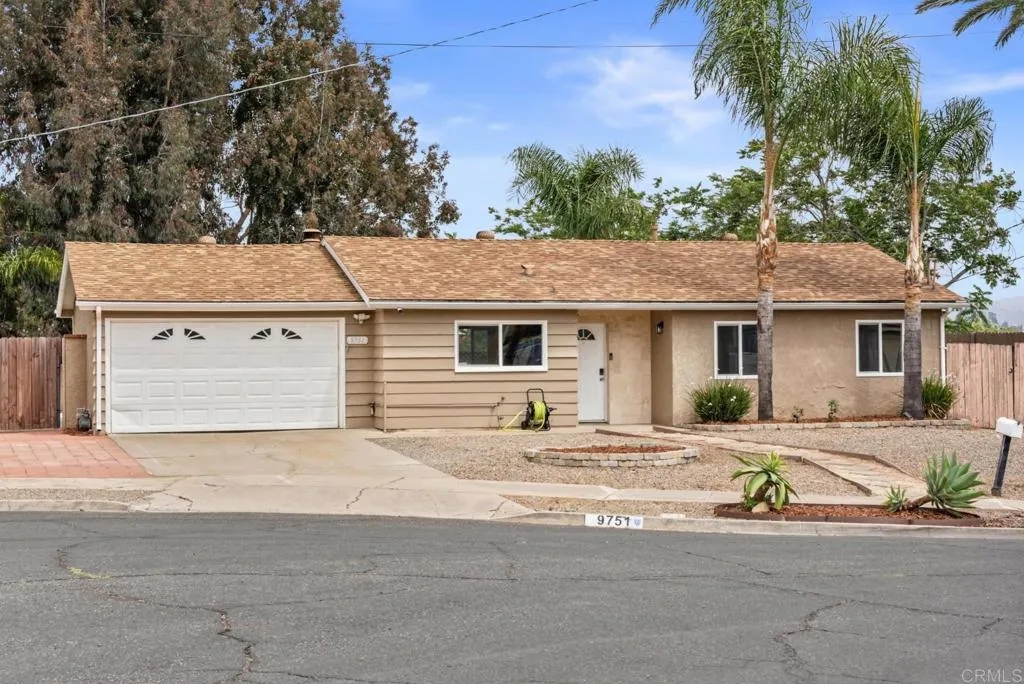 https://cdn.realtyfeed.com/cdn/127/306721689/f9520923261b5df9c9d2c8513b876fcd.webp