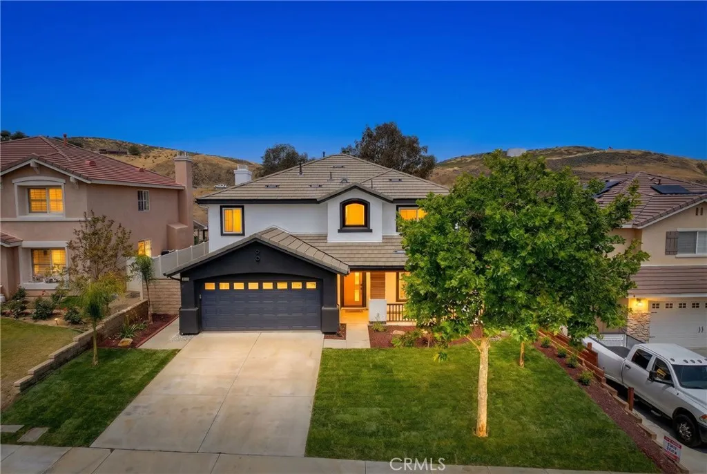Castaic, CA 91384