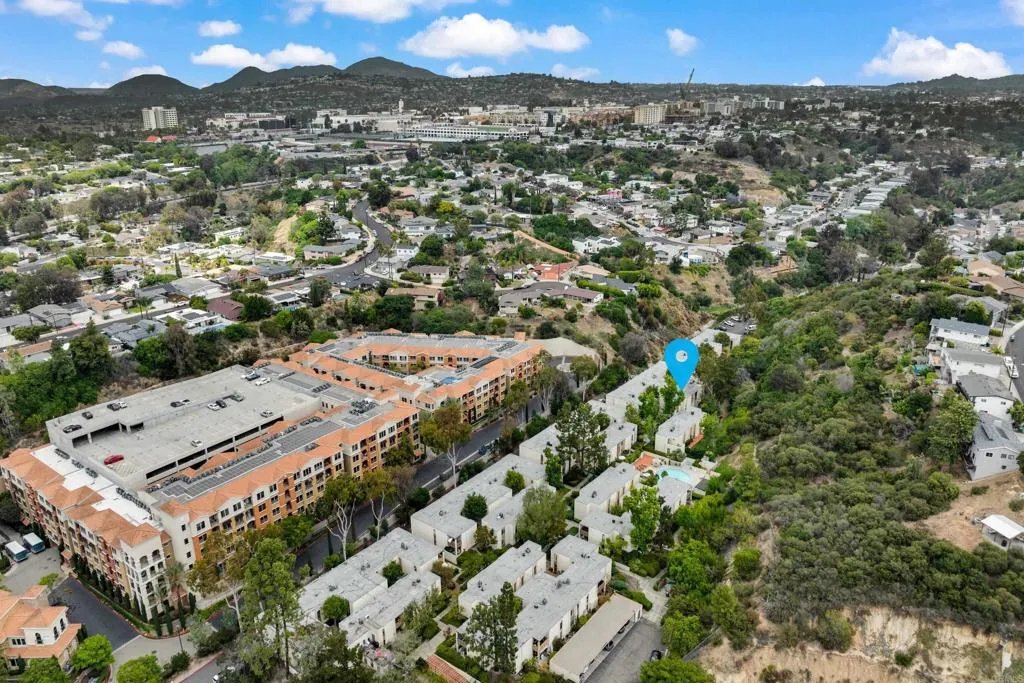 https://cdn.realtyfeed.com/cdn/127/306721710/00742279b265c73af637c79026c8719a.webp