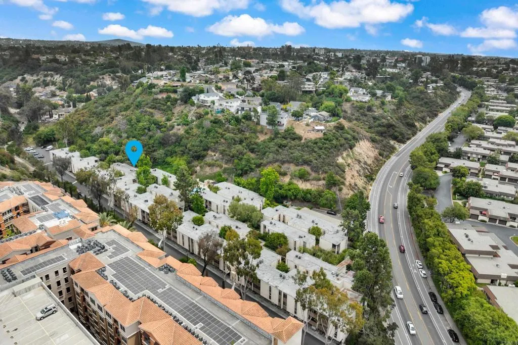 https://cdn.realtyfeed.com/cdn/127/306721710/a46cffbb653d8c209e50462421a2d101.webp
