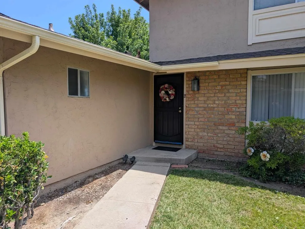 910 Amistad Court Unit B