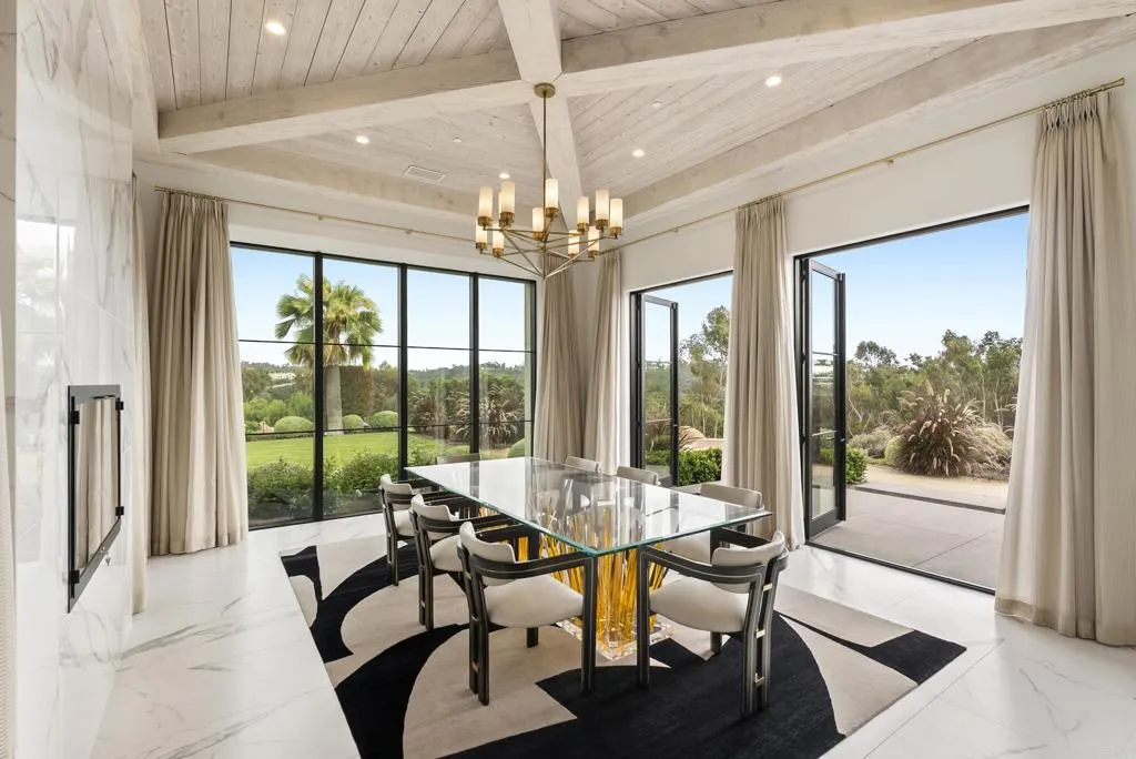 https://cdn.realtyfeed.com/cdn/127/306721884/e20adeb78c3c15abac124c89c3aa9d72.webp