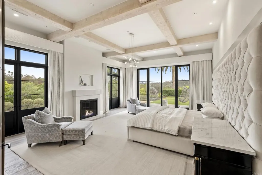https://cdn.realtyfeed.com/cdn/127/306721884/e45f97e4cf135c550a234bc2e2777692.webp