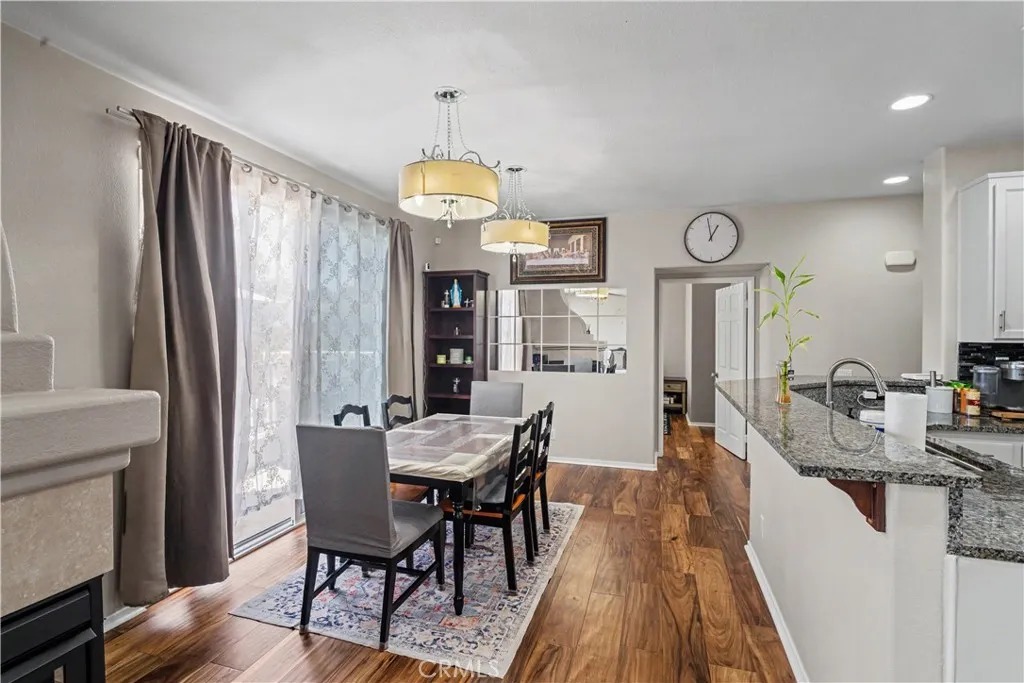https://cdn.realtyfeed.com/cdn/127/306721936/b56443efff83fcb6068af60dcab9859a.webp