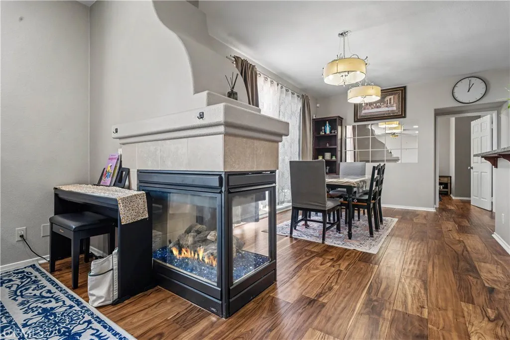 Photo #4: SW26107957 Listing: Photo #4
