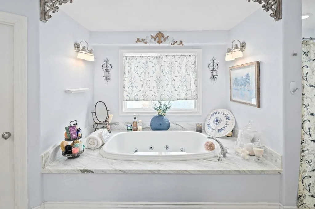https://cdn.realtyfeed.com/cdn/127/306721955/7bb4929c23f03cc8fcb8da0241922d14.webp