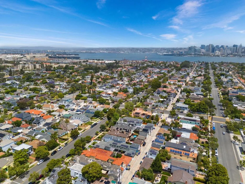 https://cdn.realtyfeed.com/cdn/127/306721955/9fdfbbaeaafce07fec20b91e5625e8f0.webp