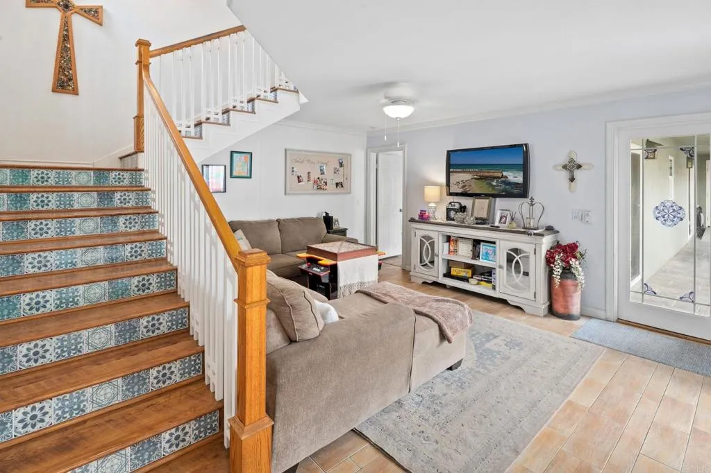 https://cdn.realtyfeed.com/cdn/127/306721955/fda5392463c30d3930cb900b9c593d66.webp