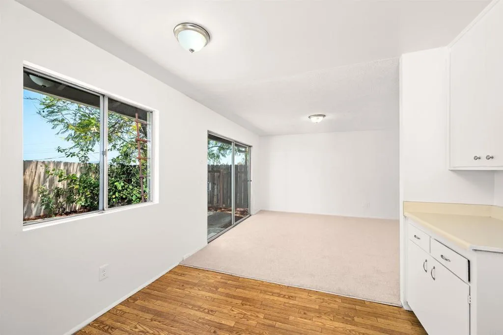 https://cdn.realtyfeed.com/cdn/127/306721991/28be43bf85beeb2545728646d07fba57.webp