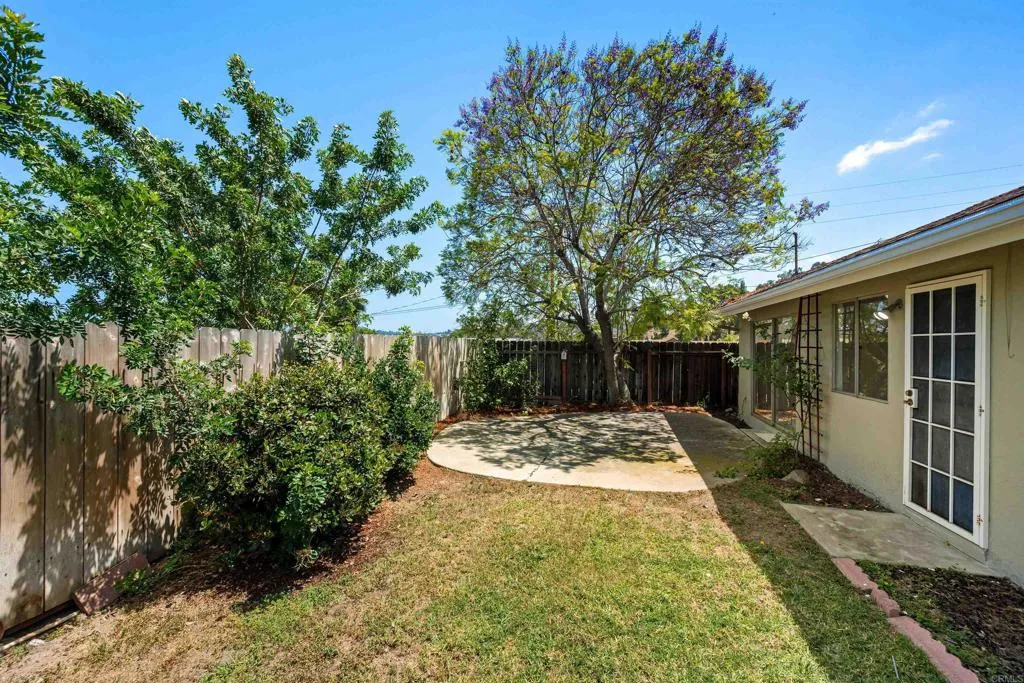 https://cdn.realtyfeed.com/cdn/127/306721991/4fe5edeedc40af899bb98e035c308c39.webp