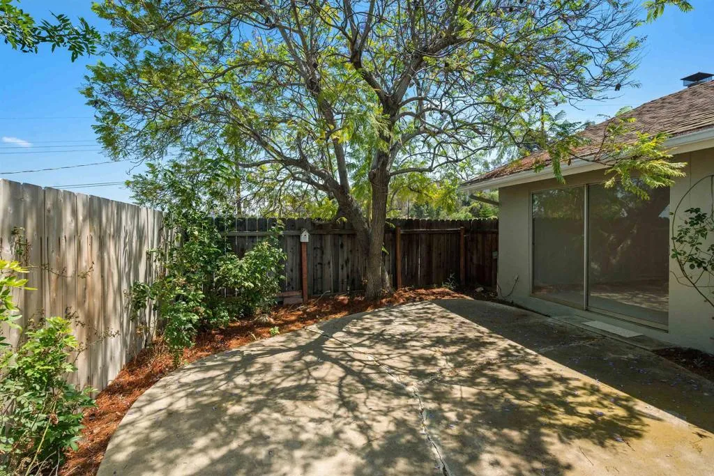 https://cdn.realtyfeed.com/cdn/127/306721991/e2b8b26ed4f4cb00dc4d9da03748ae7d.webp