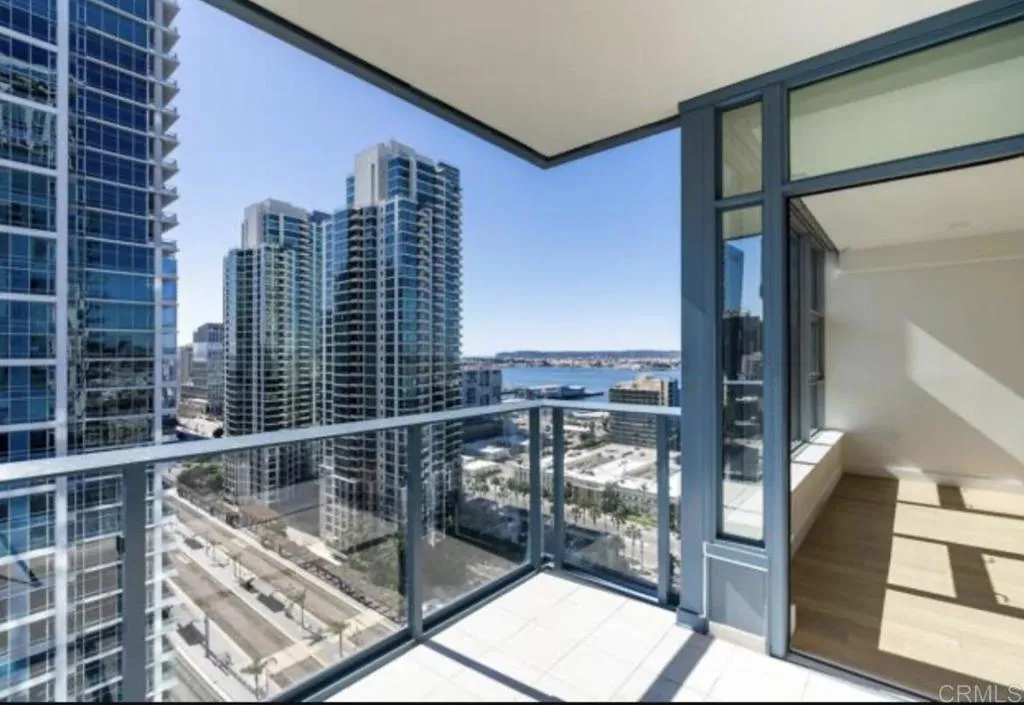 San Diego, CA 92101