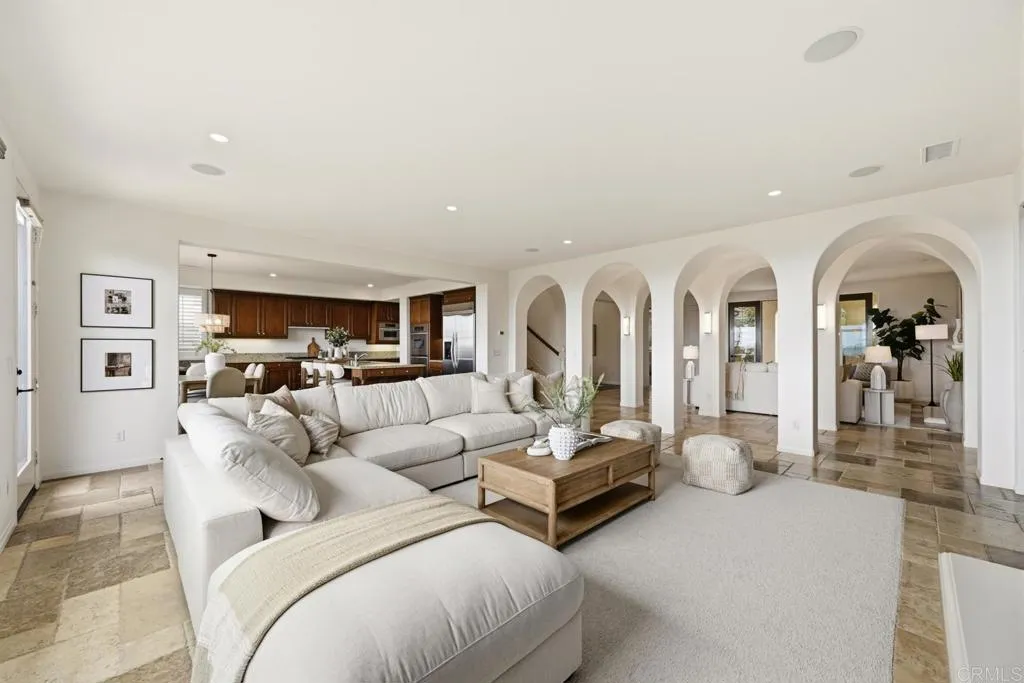 https://cdn.realtyfeed.com/cdn/127/306722087/c1897511c588861c91e75a7b0ef6420b.webp
