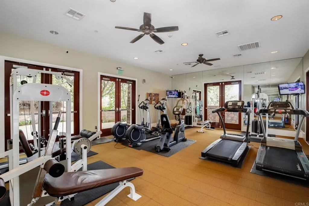 https://cdn.realtyfeed.com/cdn/127/306722087/cbe49e44eb8305cf8e5cba51fa167aec.webp