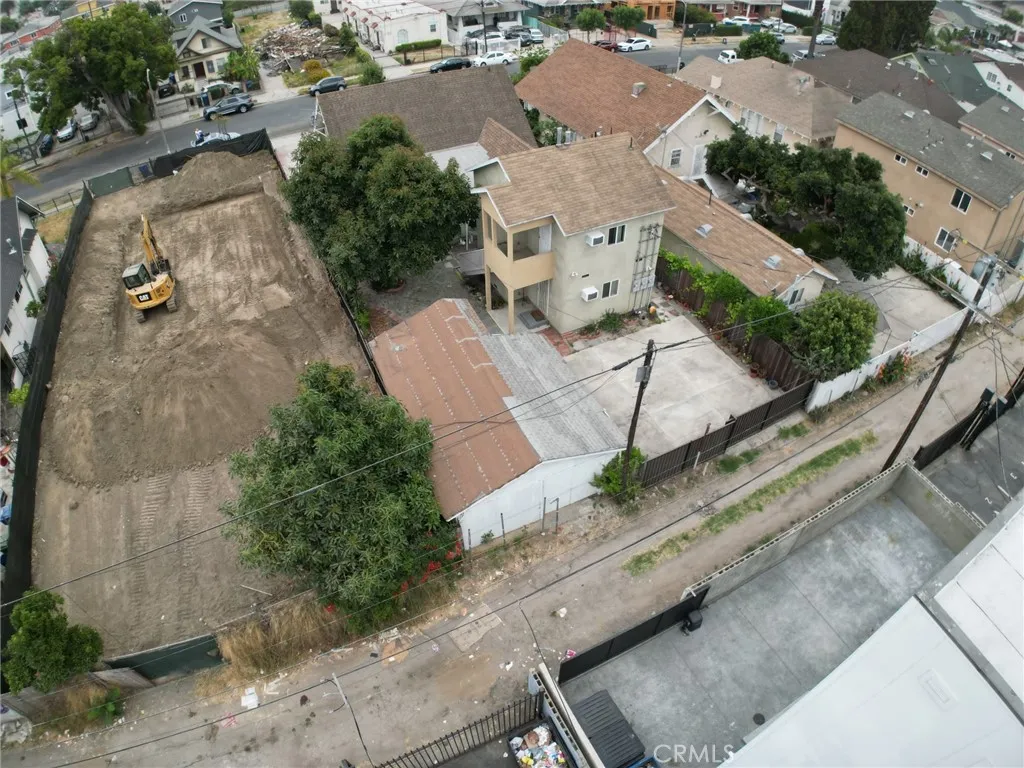1229 W 37th Drive, Los Angeles, CA 90007 - Photo 3 of 3, Los Angeles, CA