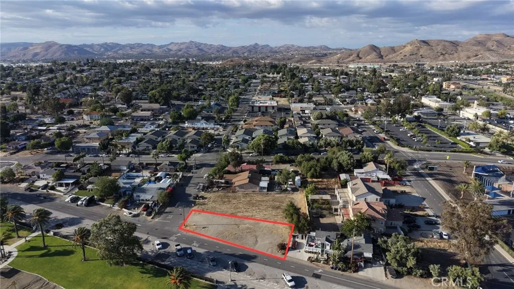 Lake Elsinore, CA 92530