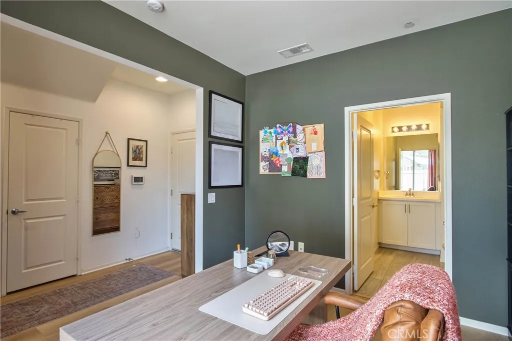 https://cdn.realtyfeed.com/cdn/127/306722122/cdbc5a193be6cc22d267c113af32c4f5.webp