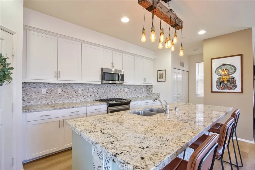 https://cdn.realtyfeed.com/cdn/127/306722122/e5da94bd097db77128fc682b3d076531.webp