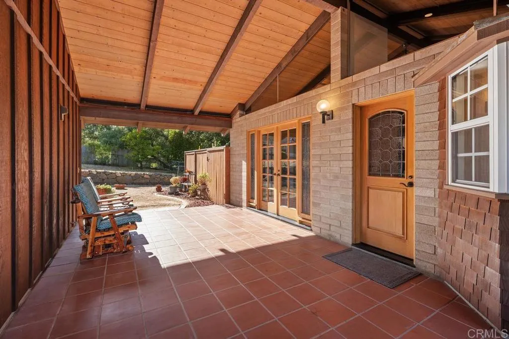 https://cdn.realtyfeed.com/cdn/127/306722200/02880a90cc9dc81c0edc99c4ca5d2b56.webp