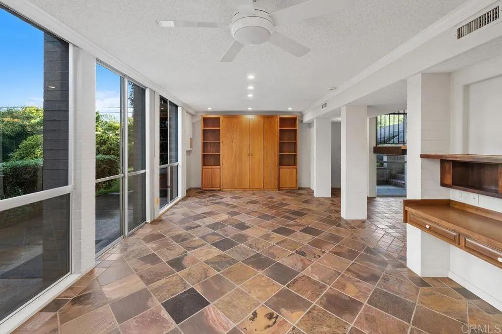 https://cdn.realtyfeed.com/cdn/127/306722200/1d5e113db4d4a52d0e0dfae8ebbb8517.webp