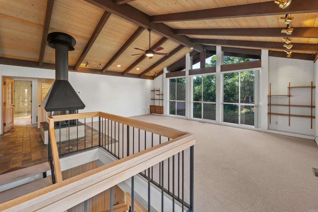 https://cdn.realtyfeed.com/cdn/127/306722200/a26571acd2659b2cdf768ce800ba8ca5.webp